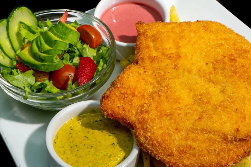 BookNoFees: Foto de ejemplo: Milanesa empanizada
