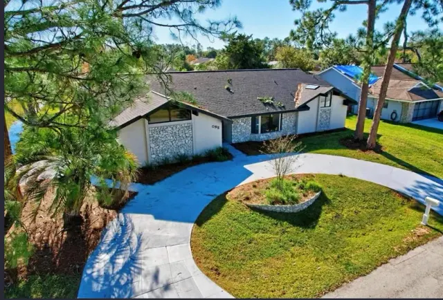 BookNoFees: Amplia casa de cinco recámaras con piscina y jacuzzi – Palm Coast