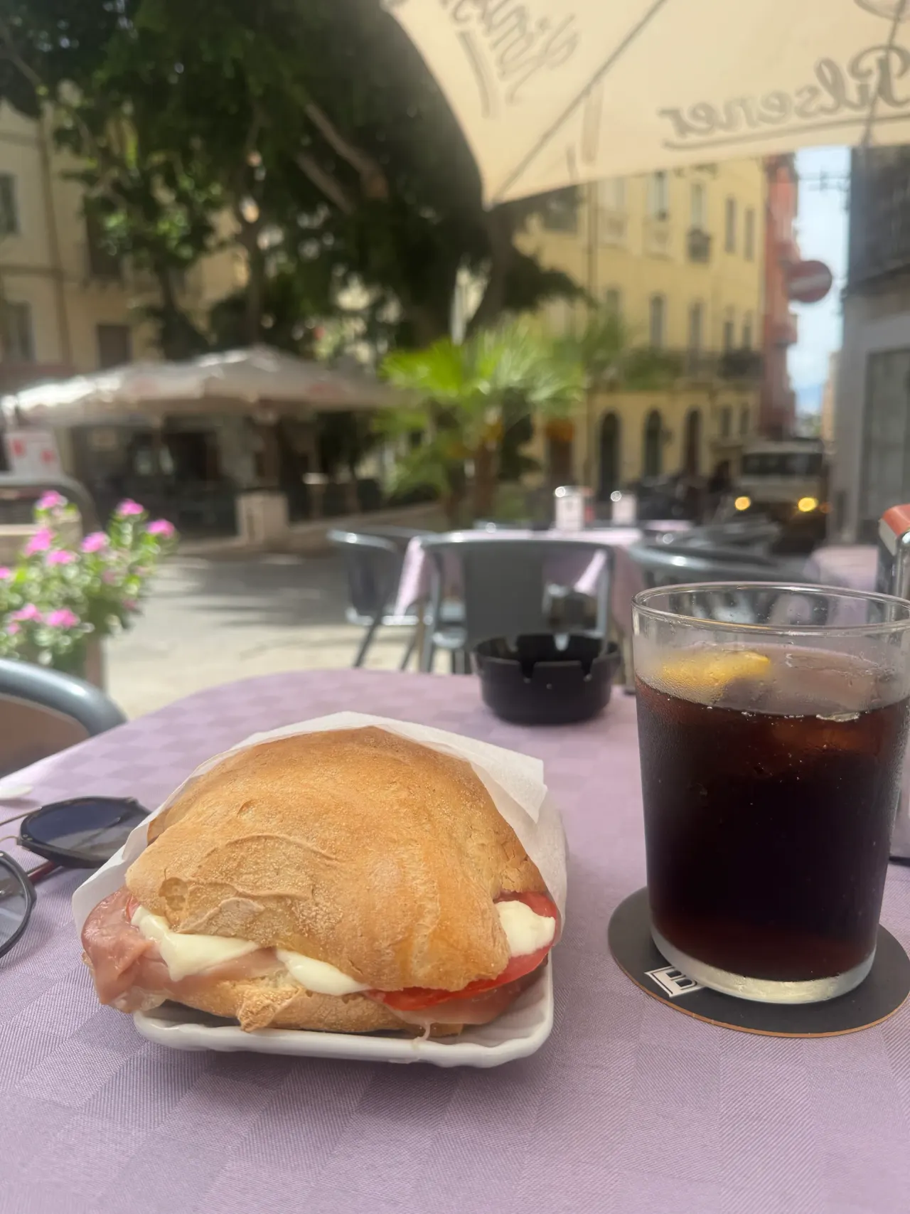 BookNoFees: Cafetería – Moka Domus – Cagliari – Moka Domus, foto 1
