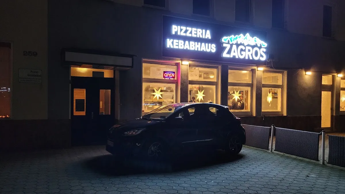 BookNoFees: Bar de tapas – Zagros Pizzeria & Kebabhaus – Hemer – Zagros Pizzería y Kebab, foto 1