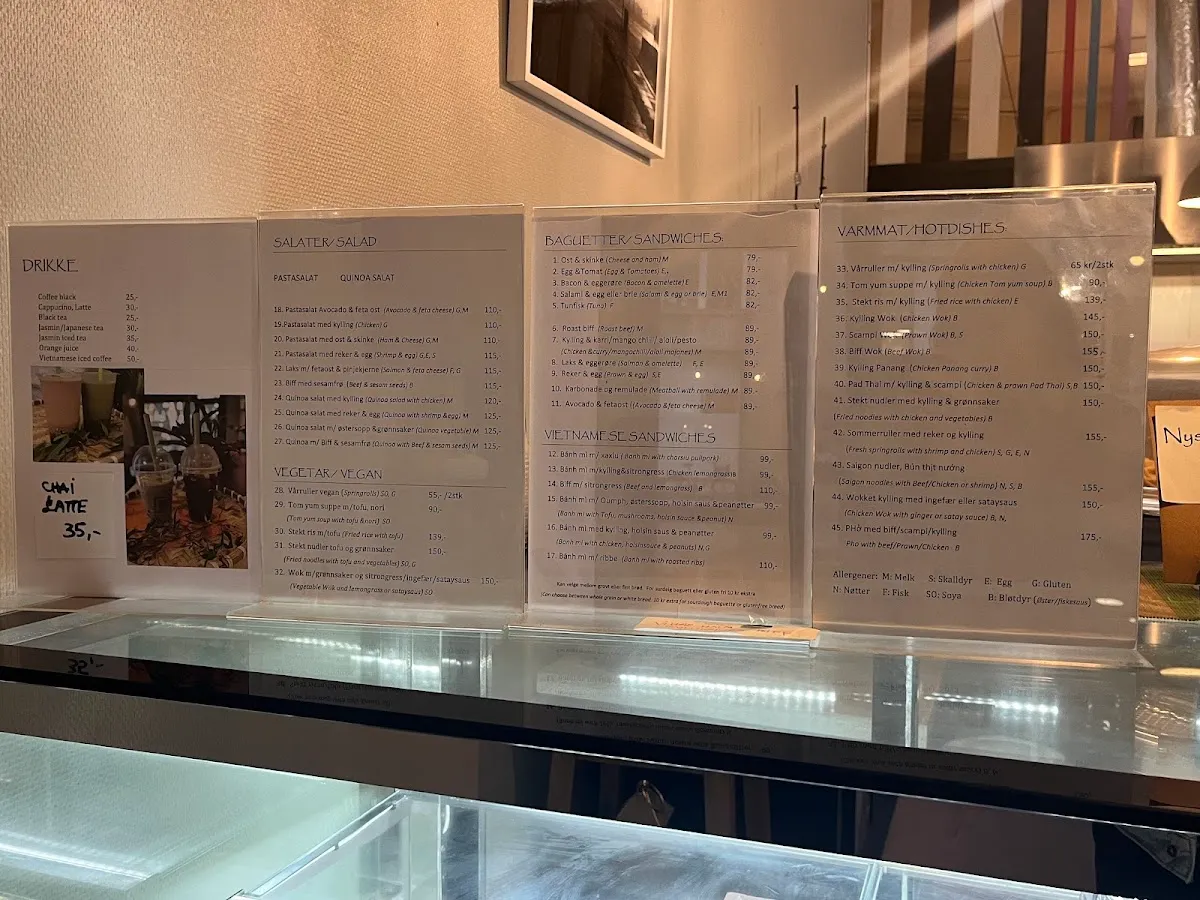 BookNoFees: Restaurante – Camên – Oslo – Windows, foto 1