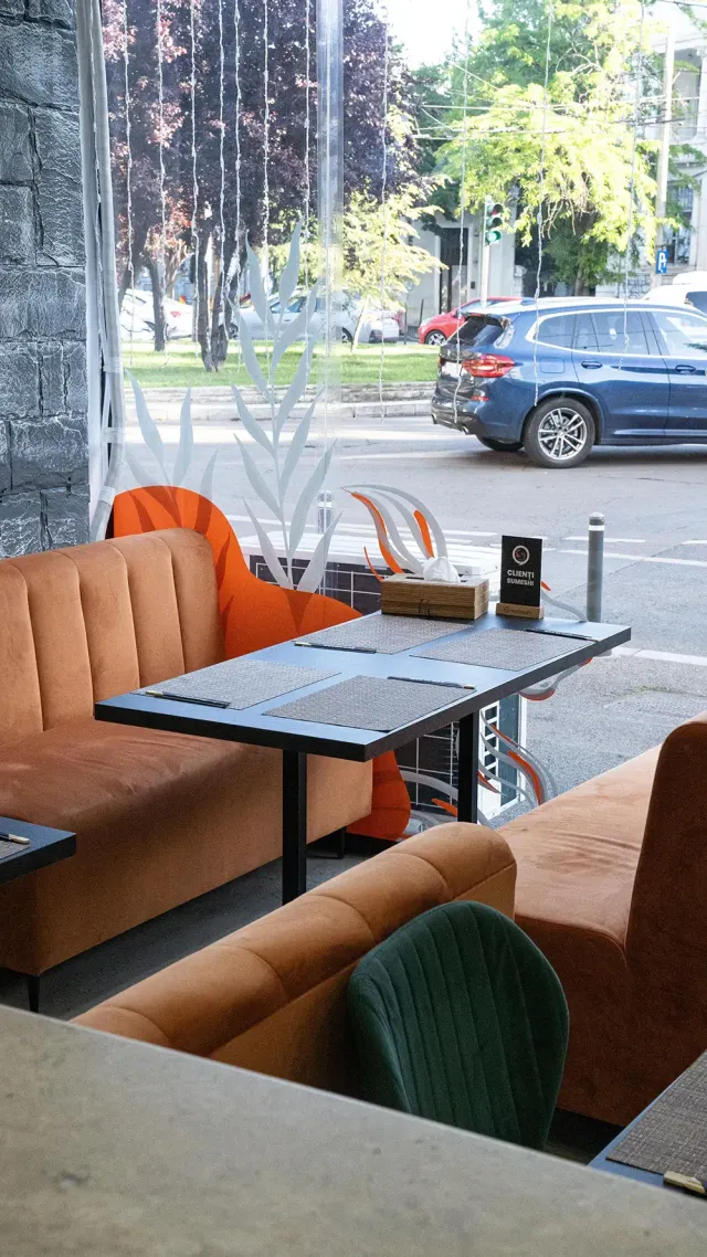 BookNoFees: Restaurante – Sumeshi – Bucharest – Se llama Sumesh, foto 3