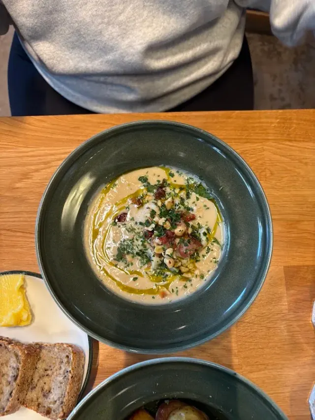 BookNoFees: Restaurante – Bønder i byen – Oslo – Campesinos en la ciudad, foto 2