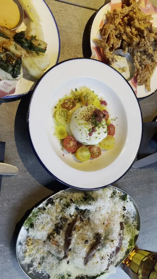 BookNoFees: Restaurante – Third Place – Helsinki – Tercer lugar, foto 3