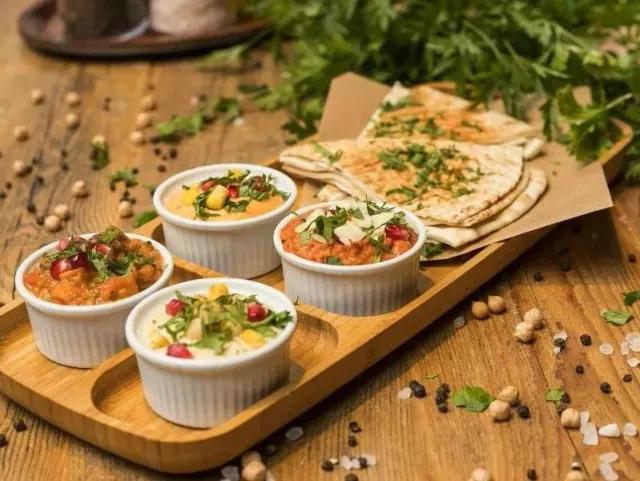 BookNoFees: Bar de tapas – Vege Love – Warsaw – Vege Love, foto 2
