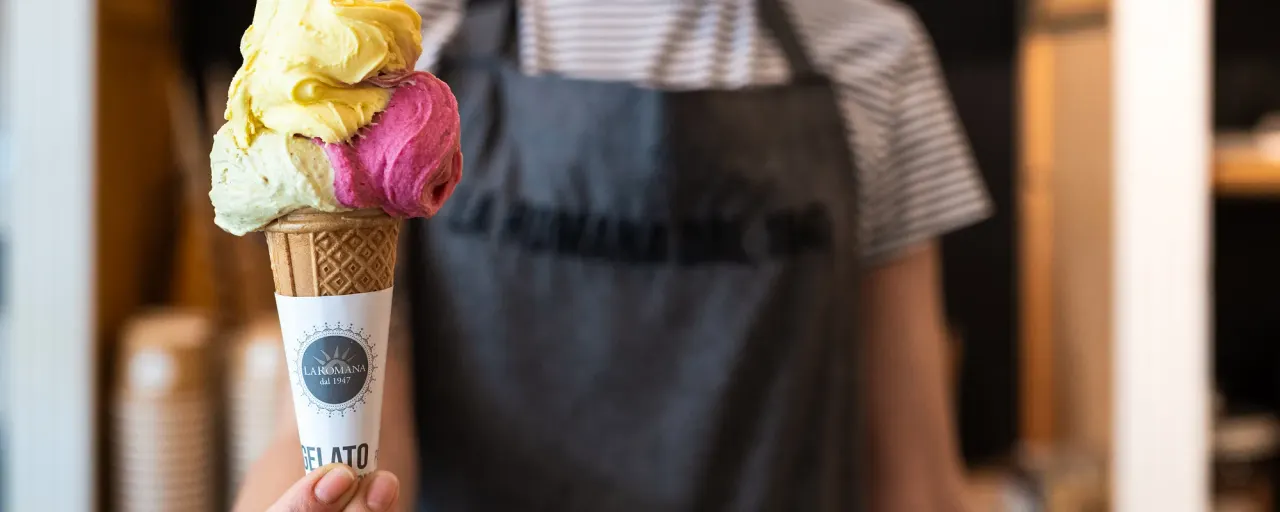 BookNoFees: Heladería – Gelateria La Romana – Bucharest – Heladería La Romana, foto 1