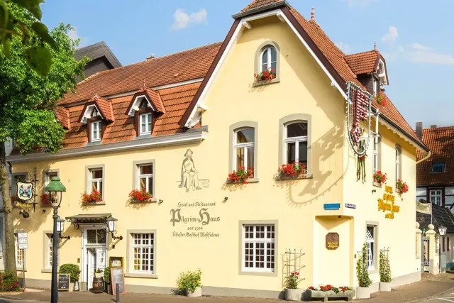 BookNoFees: Pilgrim-Haus, Soest