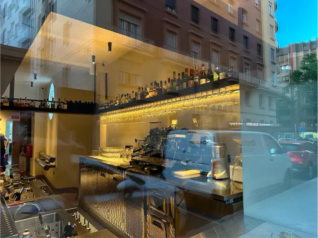 BookNoFees: Restaurante – Smokey Gallery – Madrid – Galería Smokey, foto 2