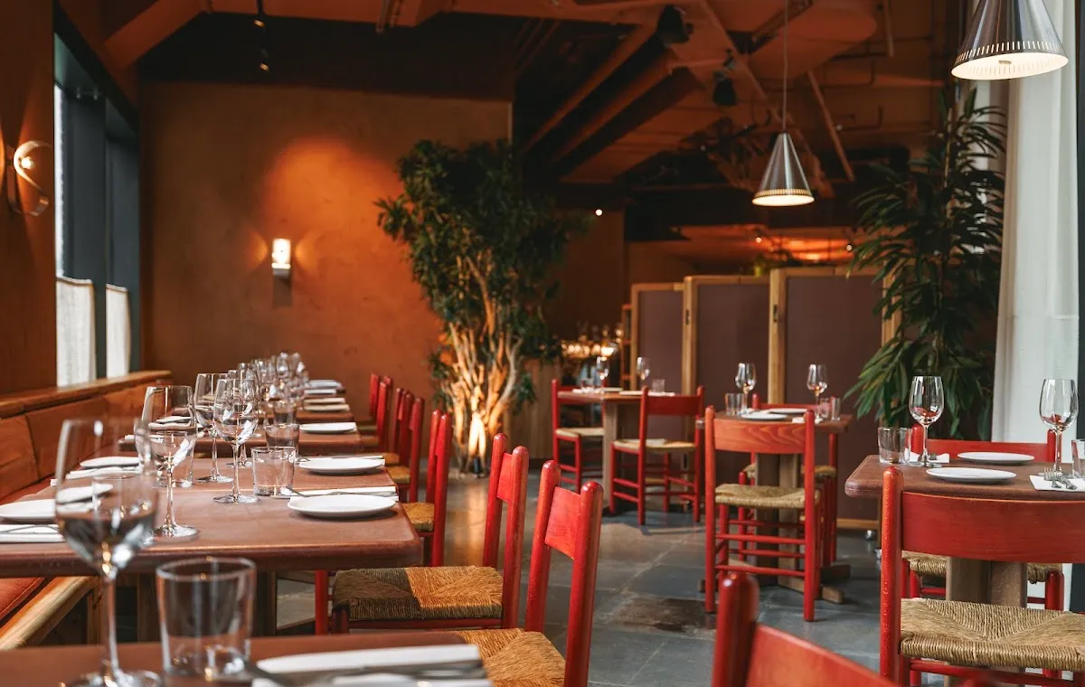 BookNoFees: Restaurante – Ara Restaurant – London – Restaurante Now, foto 1