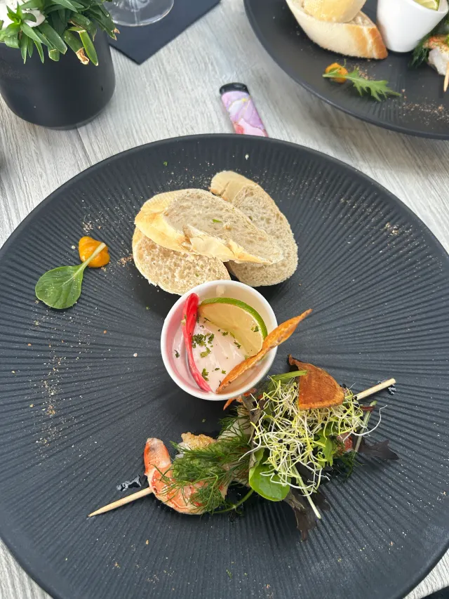 BookNoFees: Restaurante – Treibgut – Sundern-Langscheid, foto 3