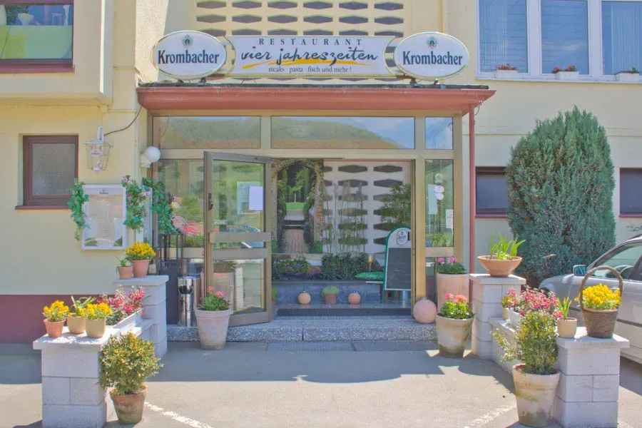 BookNoFees: Restaurante – Restaurant Vier Jahreszeiten – Werdohl – Restaurante Vier Jahreszeiten, foto 1