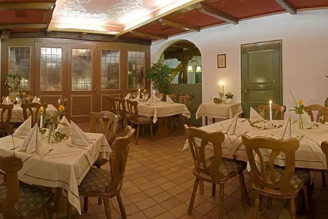 BookNoFees: Restaurante – Gasthof Dollen Hof – Meschede-Eversberg – Gasthof Dollen Hof, foto 2