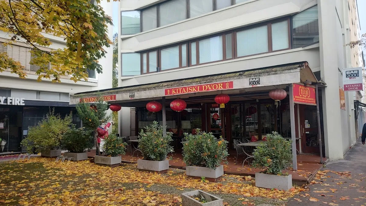 BookNoFees: Restaurante – Kitajski Dvor – Ljubljana – La Corte de China, foto 1