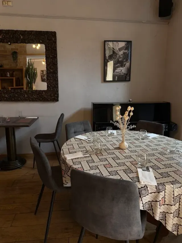 BookNoFees: Restaurante – Levant – Bratislava – Levante, foto 2