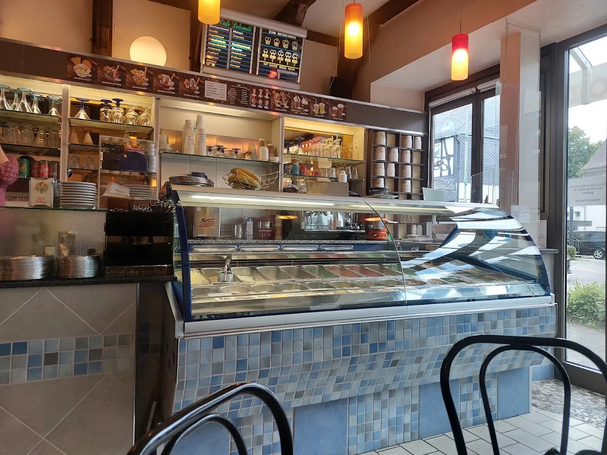 BookNoFees: Restaurante – Eiscafé Dolomiti – Eslohe – Eiscafé Dolomiti, foto 1