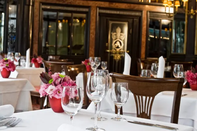 BookNoFees: Restaurante – Café Astoria – Budapest – Café Astoria, foto 2