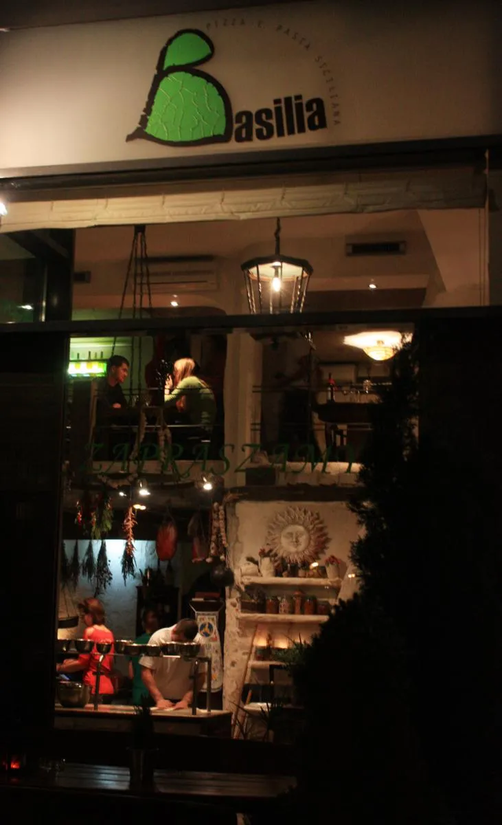 BookNoFees: Restaurante – Basilia – Warsaw – Basílica, foto 1