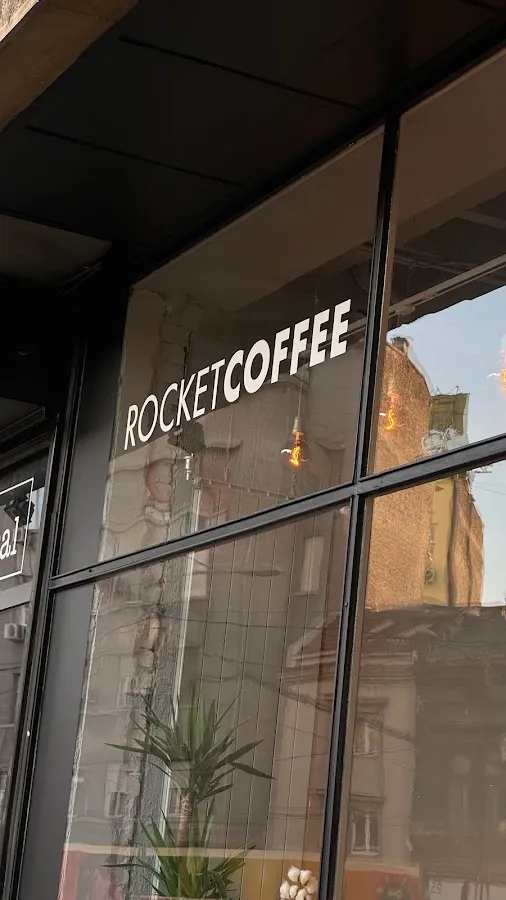 BookNoFees: Cafetería – Rocket Coffee – Belgrade – Rocket Coffee, foto 1