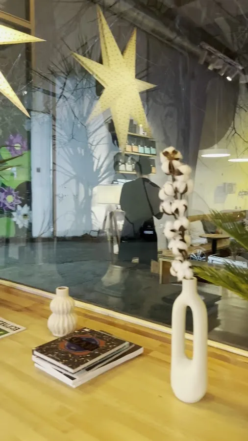 BookNoFees: Cafetería – Rocket Coffee – Belgrade – Rocket Coffee, foto 3