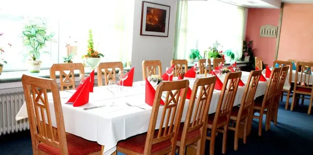 BookNoFees: Restaurante – Haus Padberg – Balve – Haus Padberg, foto 3