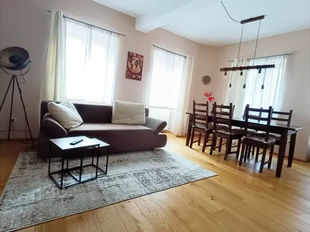 BookNoFees: renta vacacional en Hornbach – Departamento de vacaciones junto al monasterio - Cimientos