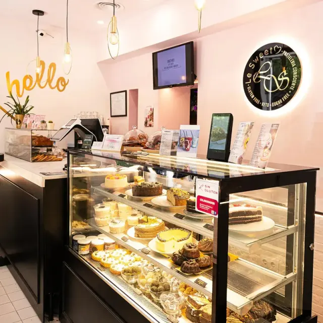 BookNoFees: Cafetería – Le Sweet – Madrid – Y Sweet, foto 3