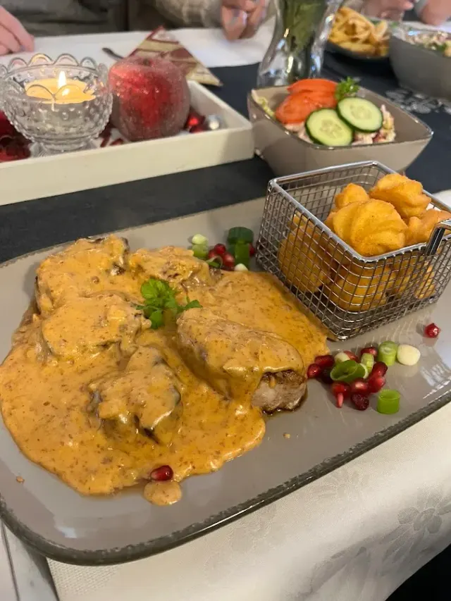 BookNoFees: Restaurante – Gasthaus Henrichs – Kirchhundem – Restaurante Henrichs, foto 3