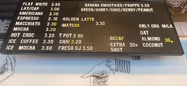 BookNoFees: Cafetería – 21 Sid Tarot & Coffee – London – 21 Sid Tarot y Café, foto 2
