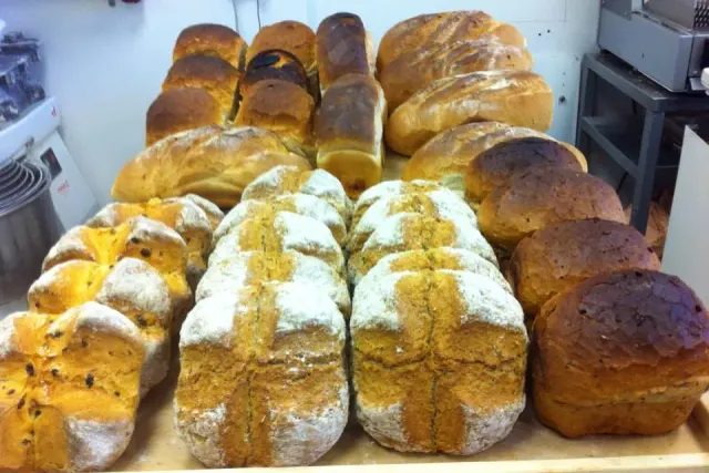 BookNoFees: Panadería – Cremore Bakery – Dublin – Cremore Bakery, foto 2