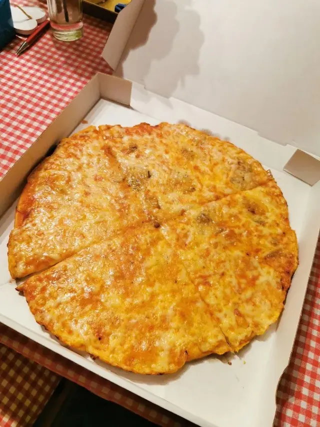 BookNoFees: Restaurante – Don Camillo Pizza-Service – Lüdenscheid – Don Camillo Servicio de Pizza, foto 3