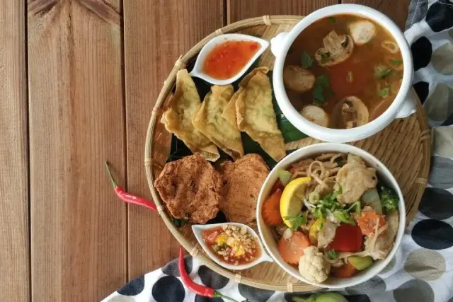 BookNoFees: Restaurante – Mae Pen – Copenhagen – El jefe, foto 3