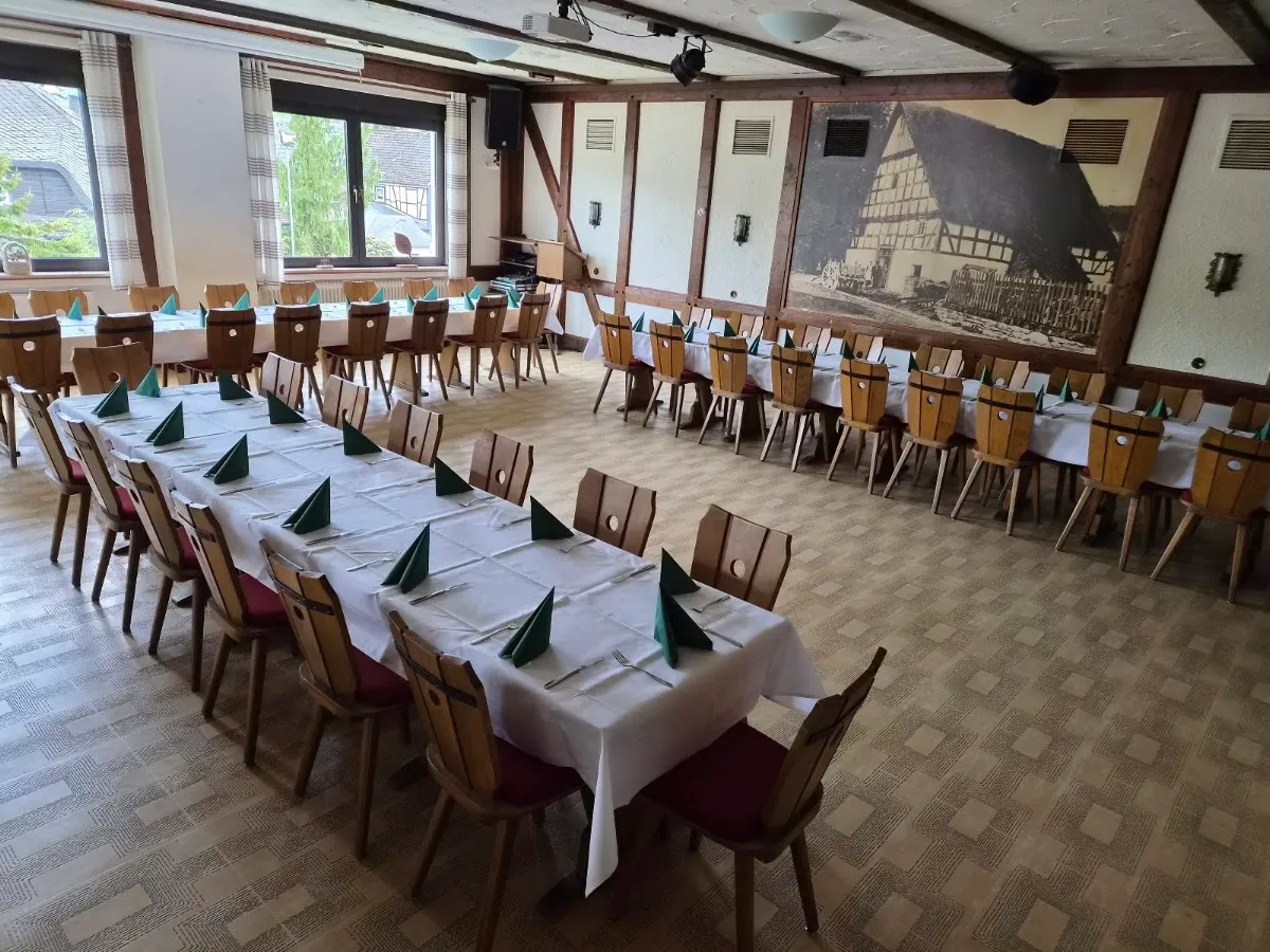BookNoFees: Restaurante – Gaststätte Schriener – Finnentrop – Restaurante Schriener, foto 1