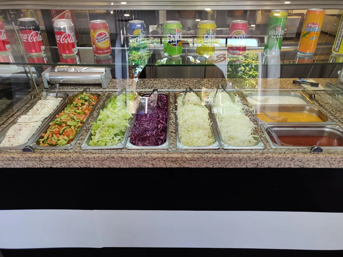 BookNoFees: Restaurante – Halikarnas – Breckerfeld – Halikarnas, foto 1