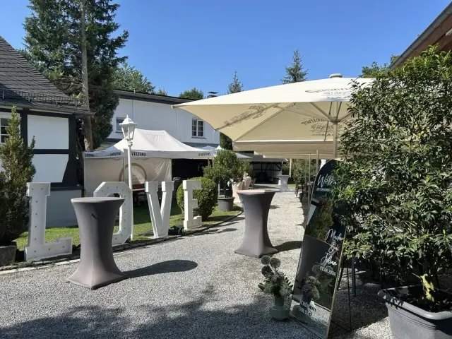 BookNoFees: Restaurante – Landgasthof Grewen-Mühle – Meschede-Calle – Hostería rural Grewen-Mühle, foto 3