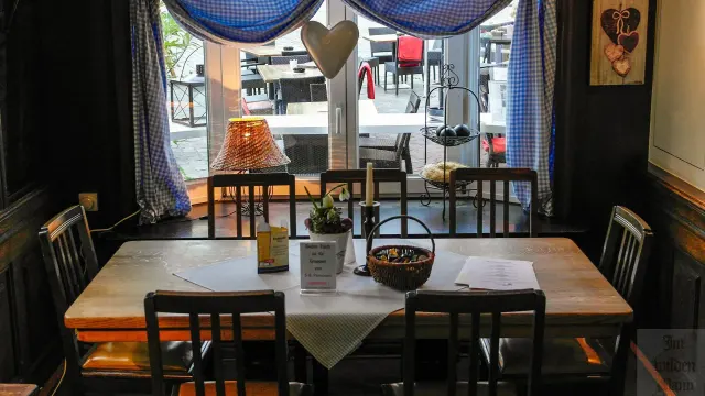 BookNoFees: Restaurante – Im Wilden Mann – Soest – En el Wilden Mann, foto 2