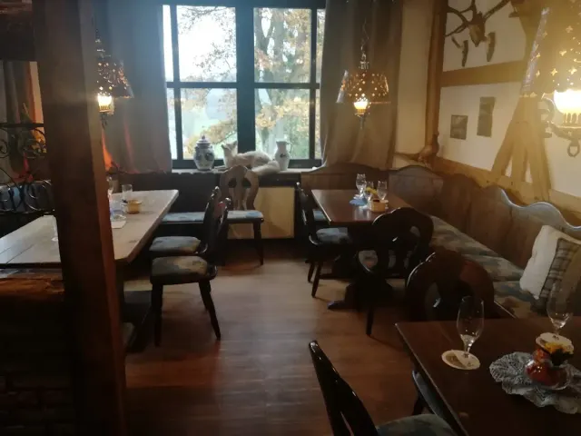 BookNoFees: Restaurante – Landgasthof Jagdstuben Grünewald – Bad Berleburg – Hostería rural Jagdstuben Grünewald, foto 2