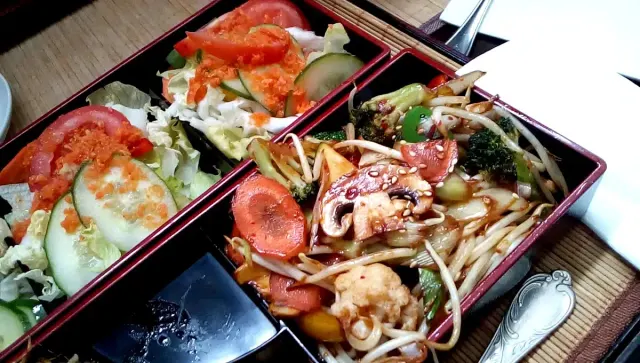 BookNoFees: Restaurante – Japanisches Restaurant San Sushi – Hagen – Restaurante japonés San Sushi, foto 3