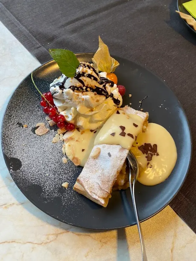BookNoFees: Restaurante – Restaurant-Café Pöllmann – Medebach – Restaurante-Café Pöllmann, foto 2